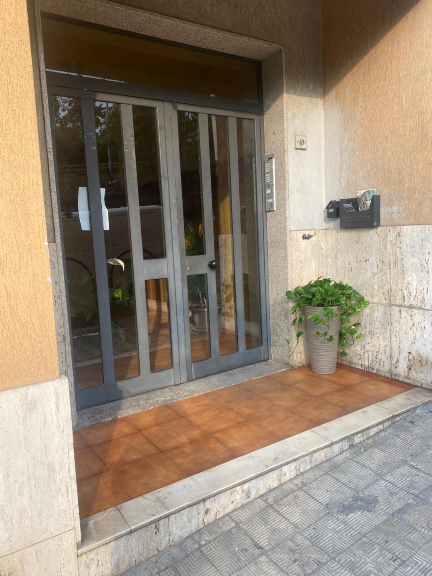 Little House Apartman Reggio di Calabria Kültér fotó
